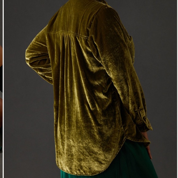 🧳 Pilcro Relaxed Velvet Buttondown - Picture 8 of 9
